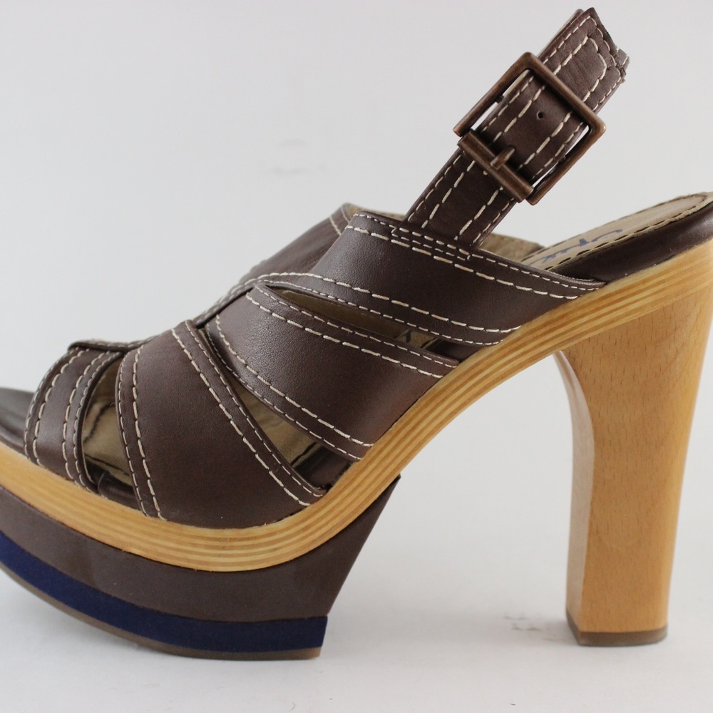 Amazing platform sandals